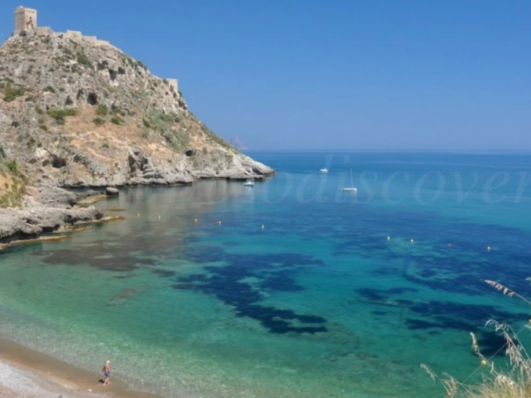 Huur Motorboot met of zonder schipper Sunseeker in Cefalù