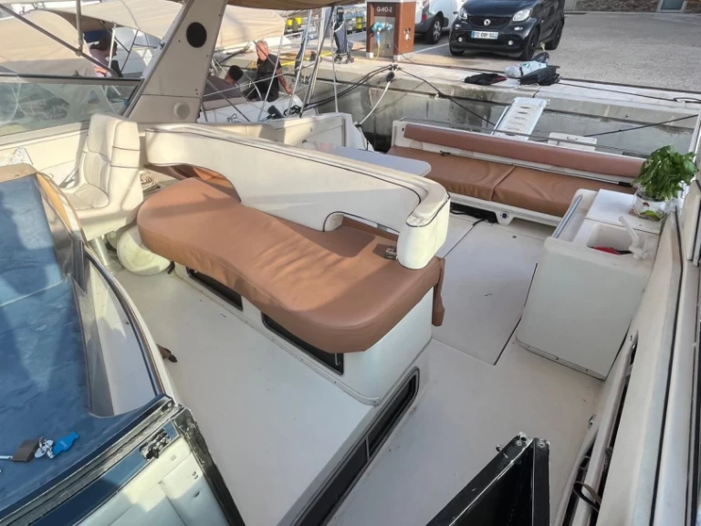 Sea Ray Sea Ray 420 Sundancer te huur van particulier of professional in Cannes
