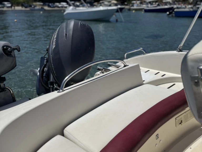 Huur een Ranieri Azzura in Zakynthos