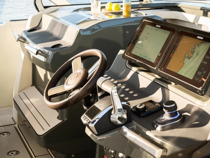 Motorboot te huur in Bonifacio Port voor de beste prijs