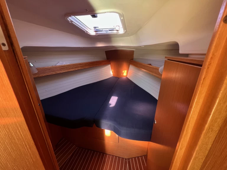 Bootverhuur Lemmer goedkoop Bavaria 35 Cruiser