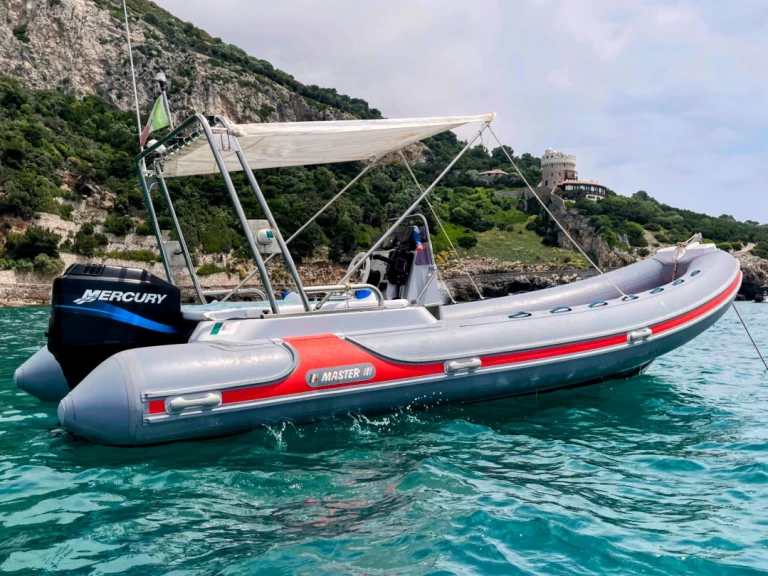 Huur een Master Master 660 OPEN in Terracina