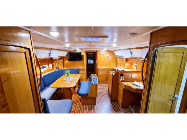 Bootverhuur Bavaria Bavaria 50 in Nikiána via SamBoat