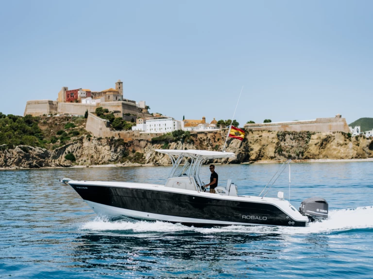 Robalo 300  te huur van particulier of professional in Ibiza Town