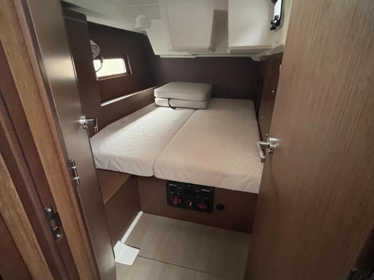 Huur Zeilboot met of zonder schipper Bénéteau in Furnari