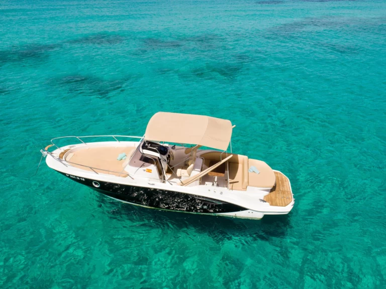 Bootverhuur Ibiza Town goedkoop 27 Madrigal