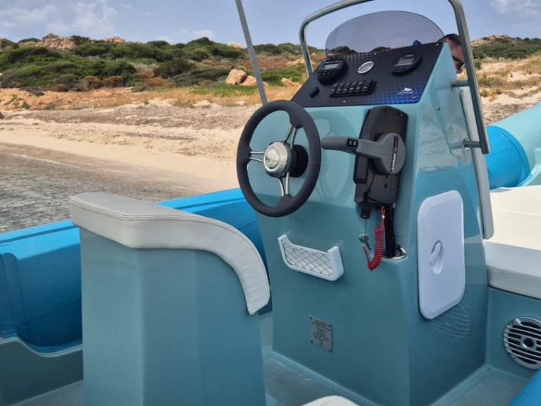 Verhuur RIB DOMAR met vaarbewijs