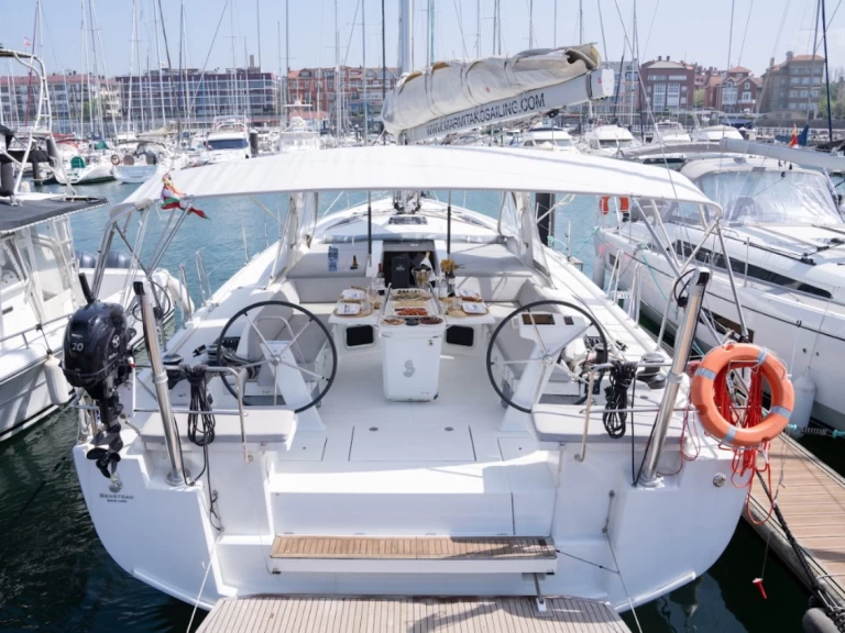 Bénéteau Oceanis 51.1 te huur van particulier of professional in Getxo