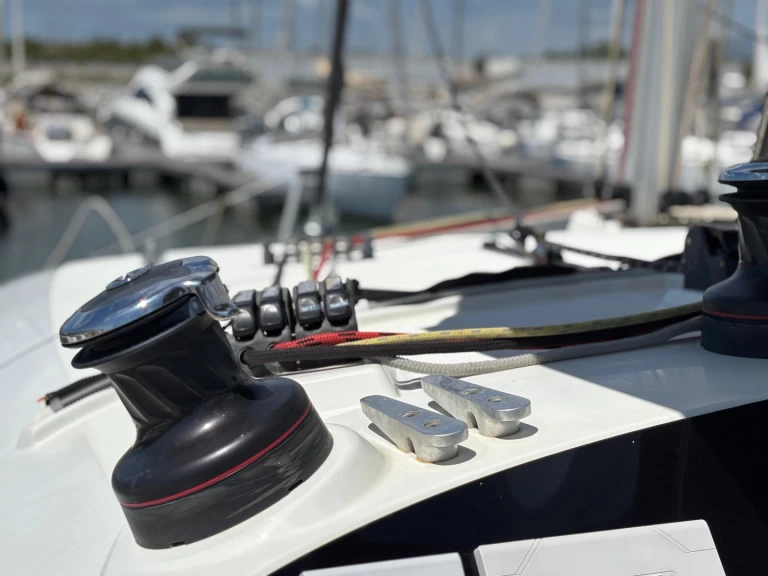 Huur een Lagoon Lagoon 400 S2 in Piombino