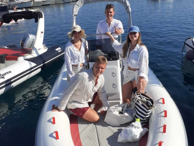 Huur een Marel Asoral AL 100 in Palermo