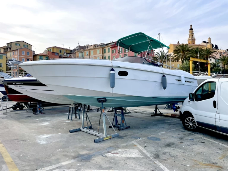Verhuur Motorboot in Menton - Fiart Fiart 27
