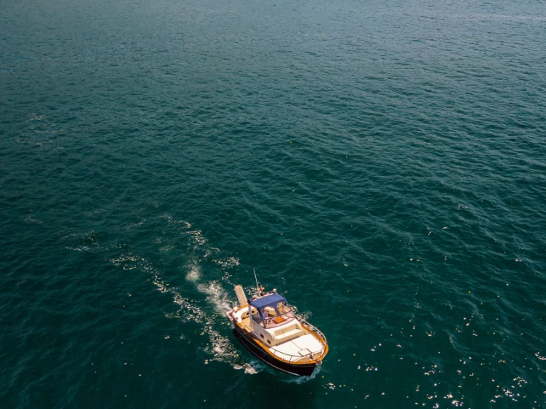 Jachthuur in Sorrento - Tecnonautica Jeranto Classic via SamBoat