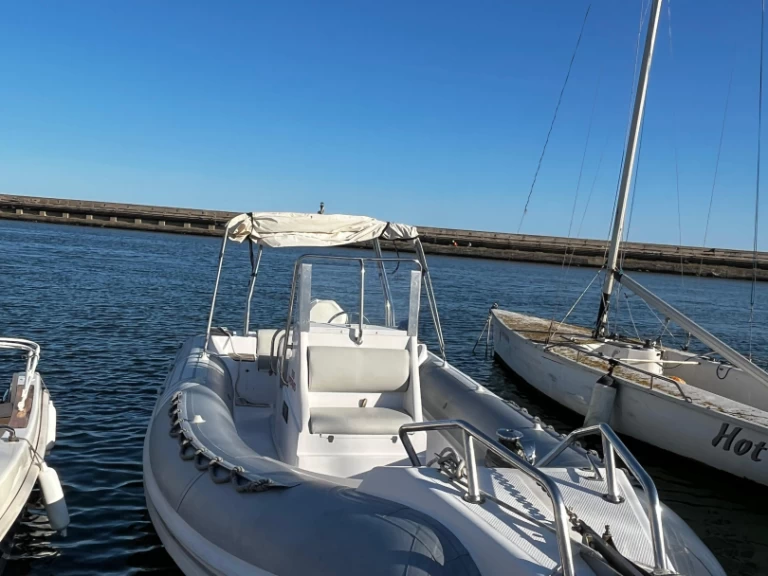 Jachthuur in Cagliari - Sacs Madras 750 via SamBoat