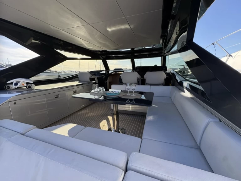 Santasevera 52 te huur van particulier of professional in Sag Harbor