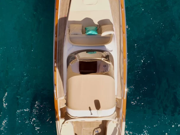 Bootverhuur Sorrento goedkoop Libeccio 850 Sport