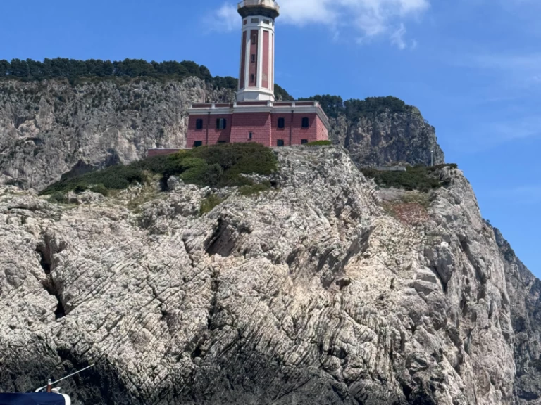 Verhuur Motorboot Cantiere Mimi met vaarbewijs