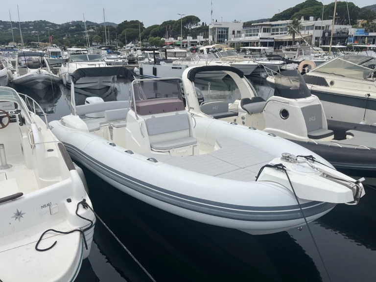 Bootverhuur Marlin Boat 790 Pro Dynamic in Les Issambres via SamBoat