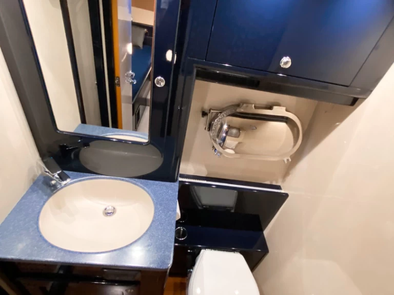 Bootverhuur Cantieri Di Pisa Sarnico  in Sant Antoni de Portmany via SamBoat