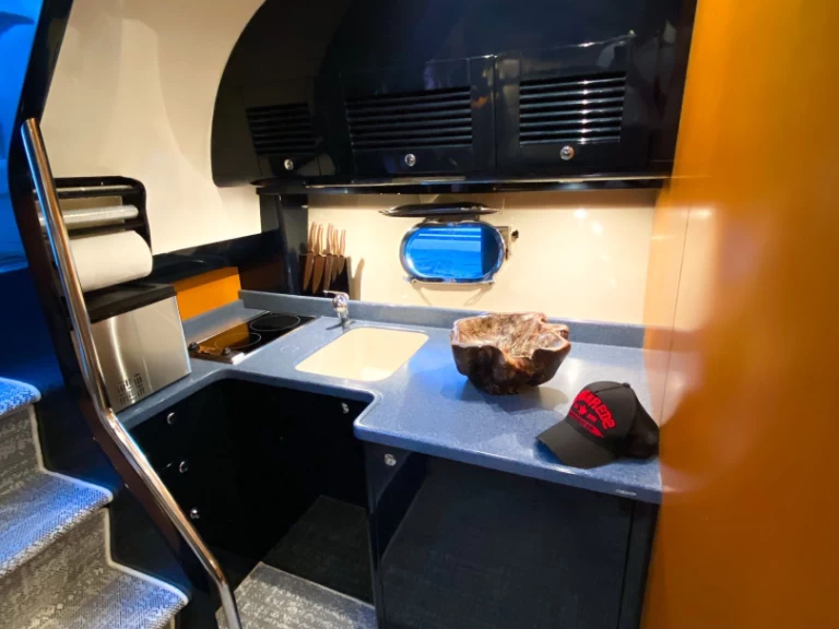 Huur Motorboot met of zonder schipper Cantieri Di Pisa in Sant Antoni de Portmany