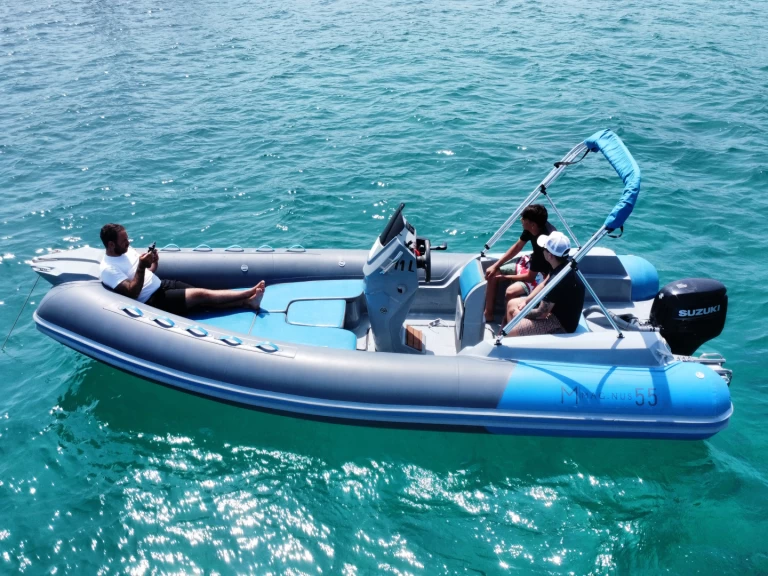 RIB te huur in Porto Rotondo voor de beste prijs