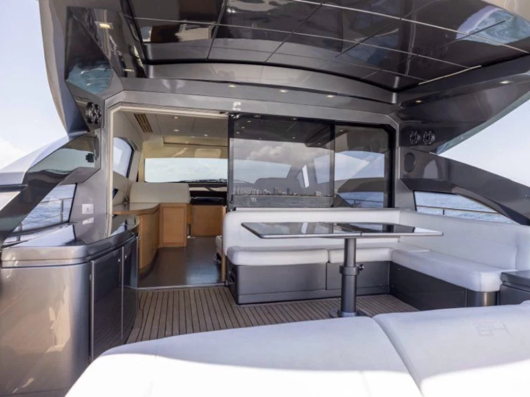 Verhuur Motorboot in Antibes - Pershing Pershing 64