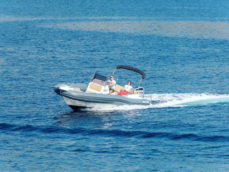 Bootverhuur Marlin Boat 790 Pro Dynamic in Trogir via SamBoat