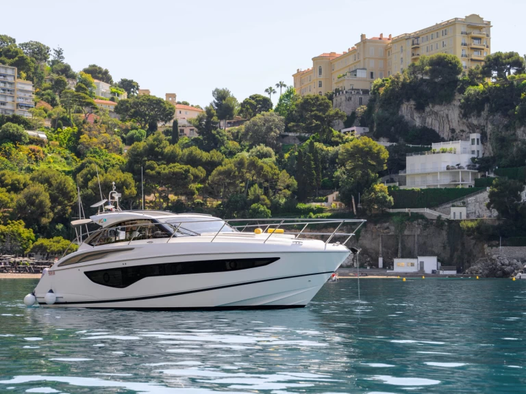 Bootverhuur Princess Princess V40 in Monaco-Ville via SamBoat