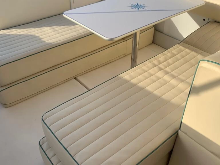 Bootverhuur Airon Dart 36 in Porto Badino via SamBoat