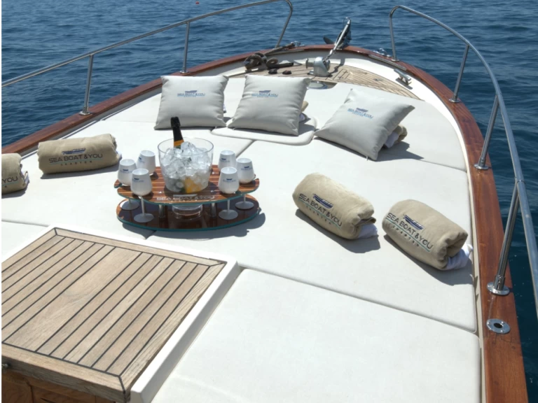 Motorboot te huur in Positano voor de beste prijs