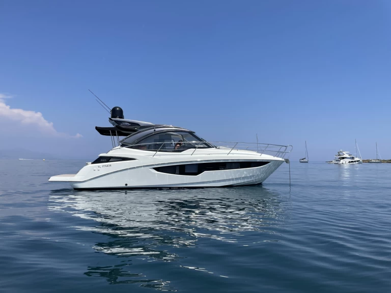 Galeon Galeon 335 HTS te huur van particulier of professional in Antibes