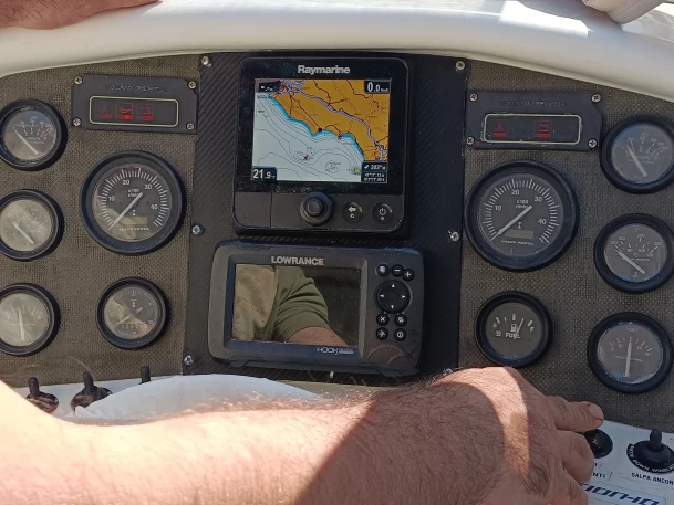 Verhuur Motorboot PRIMATIST By Bruno Abbate met vaarbewijs