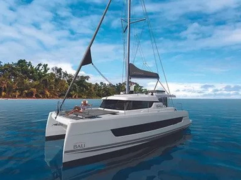 Verhuur Catamaran Bali met vaarbewijs