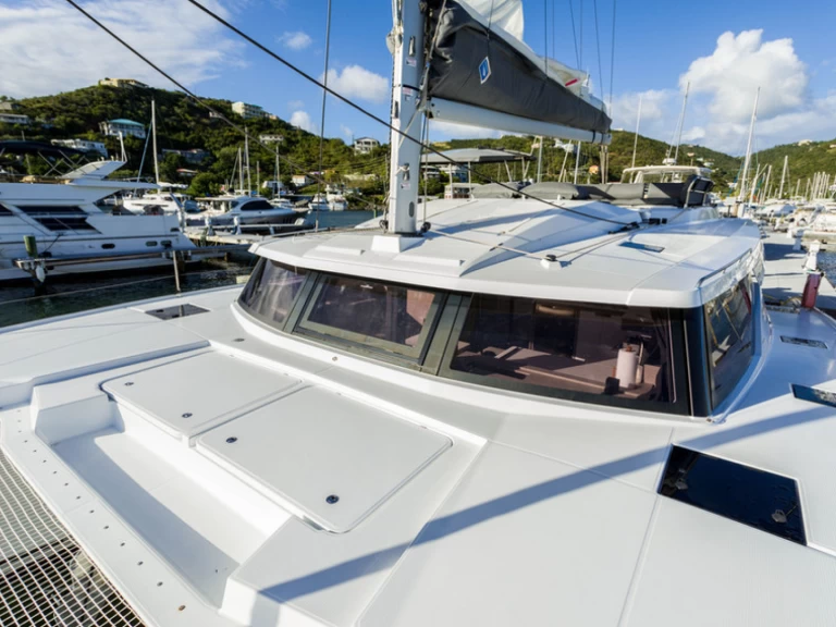 Verhuur Catamaran in Tortola - Fountaine Pajot Elba 45