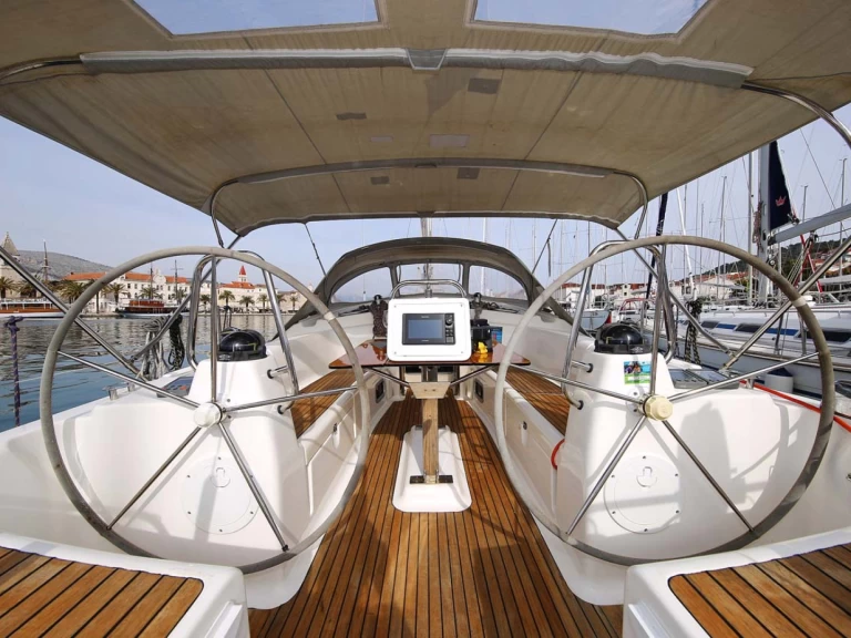 Bavaria Bavaria 43 Cruiser te huur van particulier of professional in Jezera