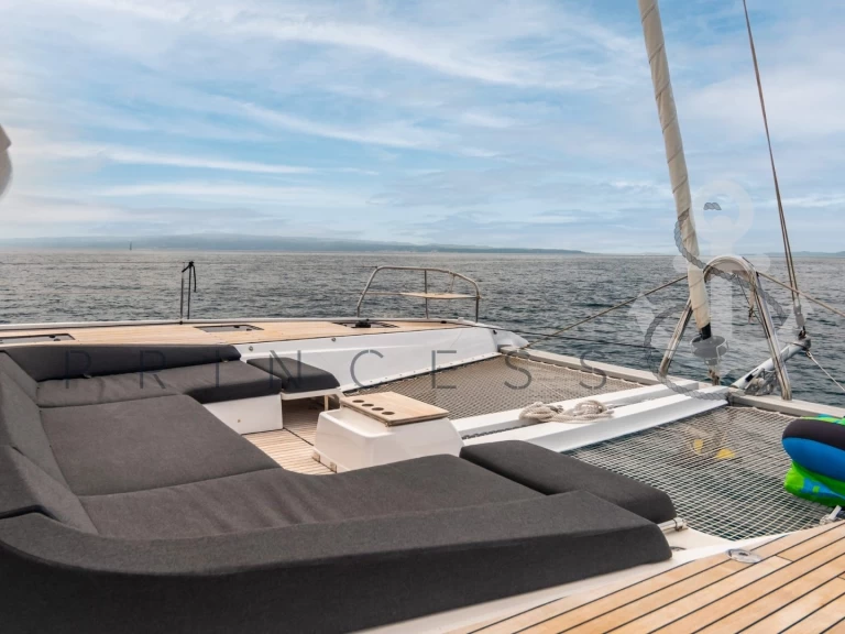 Verhuur Catamaran Lagoon met vaarbewijs