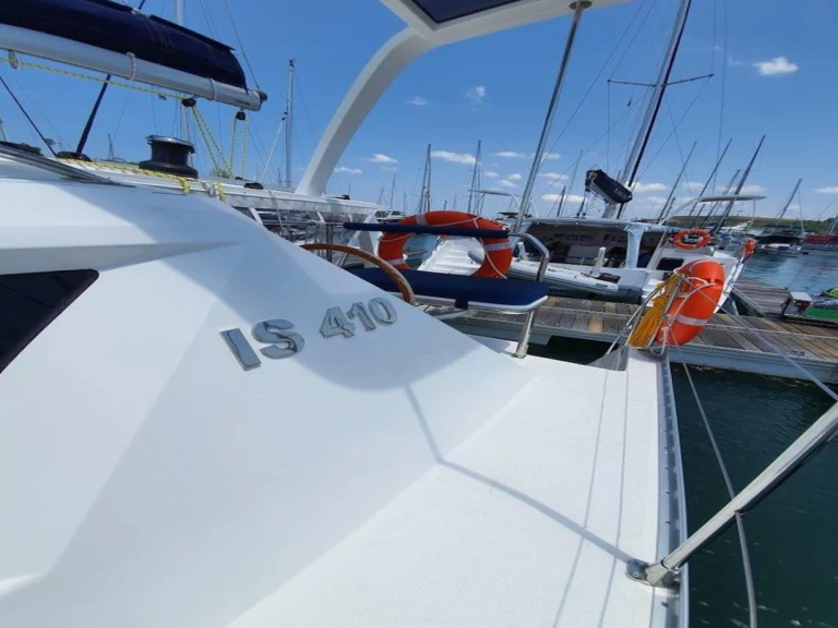 Verhuur Catamaran Island Spirit Yachts met vaarbewijs