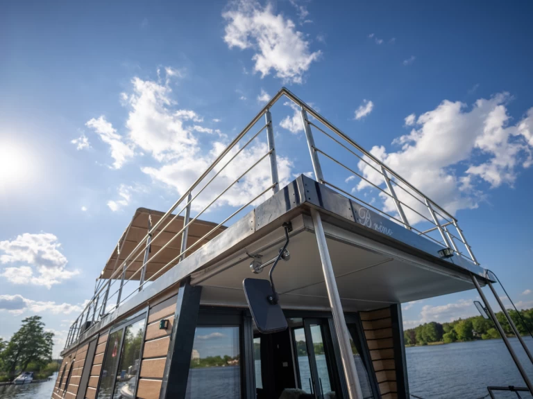 Verhuur Woonboot WOMA met vaarbewijs