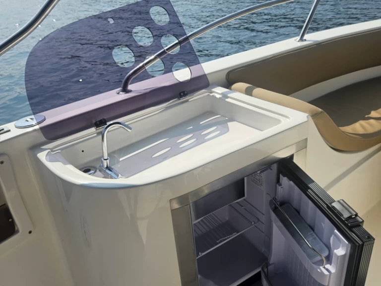 Verhuur Motorboot Eolo met vaarbewijs