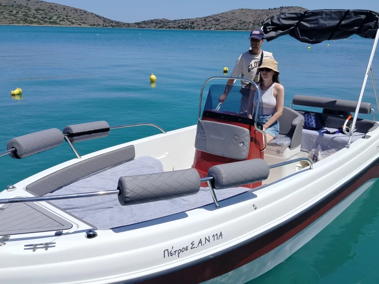 Huur een Karel Ithaca in Schísma Eloúndas