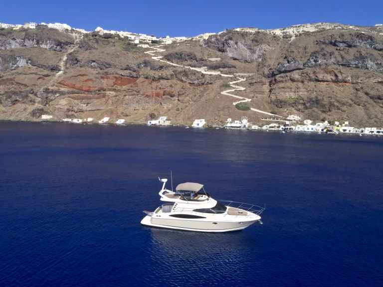 Bootverhuur Régal Commodore 4260 in Lávrio via SamBoat