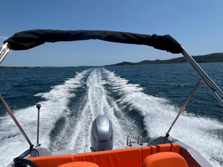 Jachthuur in Kukljica - Quicksilver Activ 555 Open via SamBoat