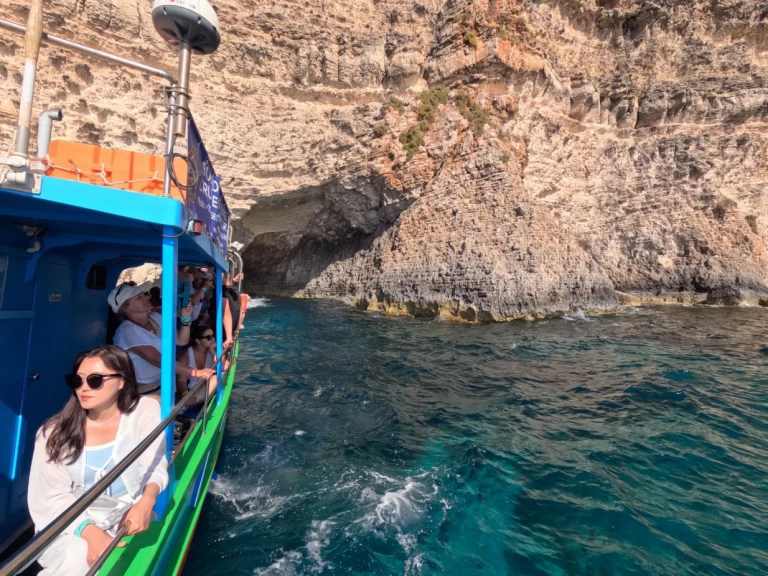 Huur een Custom Made Luzzu 38 feet in Mellieħa