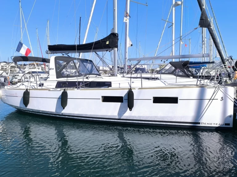 Bootverhuur Les Sables-d'Olonne goedkoop Oceanis 35