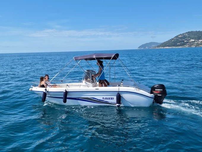 Ranieri Soverato 545 te huur van particulier of professional in Marina di Andora