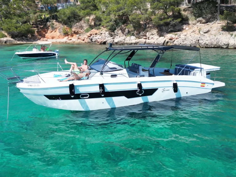Bootverhuur Palma de Mallorca goedkoop Saver 330 Sport