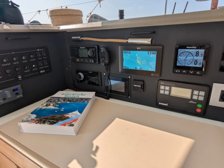 Bootverhuur Bali Bali 4.2 open space Onwer's version in Lávrio via SamBoat