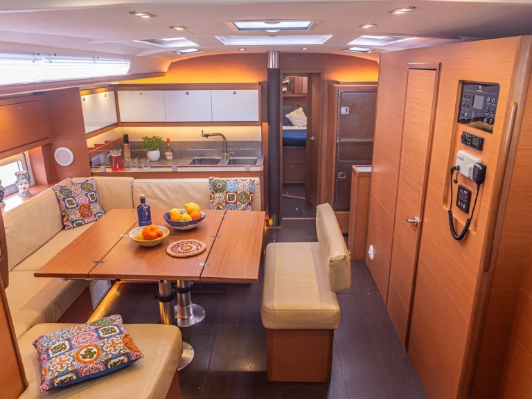 Jachthuur in Palermo - Dufour Dufour 530 via SamBoat