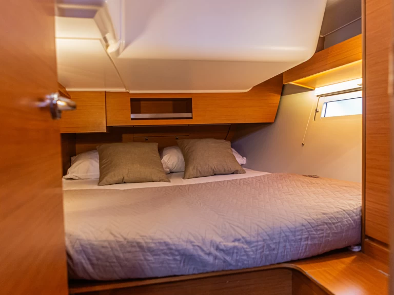 Bootverhuur Palermo goedkoop Dufour 390 Grand Large