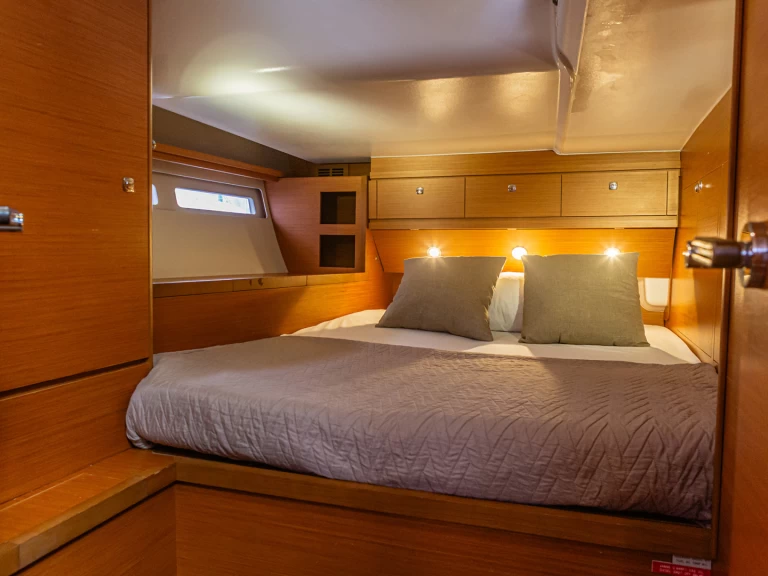 Verhuur Zeilboot in Furnari - Dufour Dufour 56 Exclusive