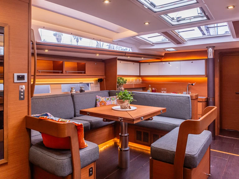 Zeilboot te huur in Furnari voor de beste prijs